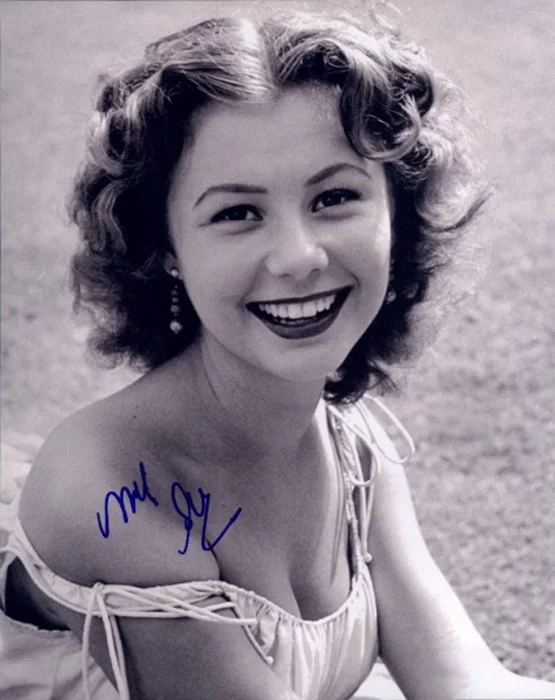 Mitzi Gaynor autograph