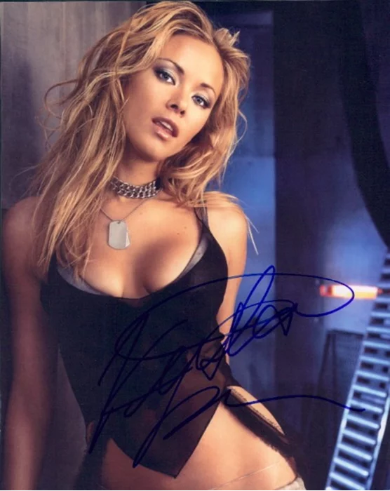 Kristanna Loken autograph