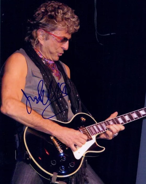 Jim  Peterik autograph
