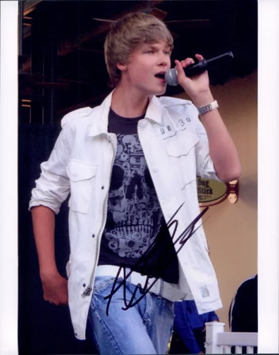 Austin Anderson autograph
