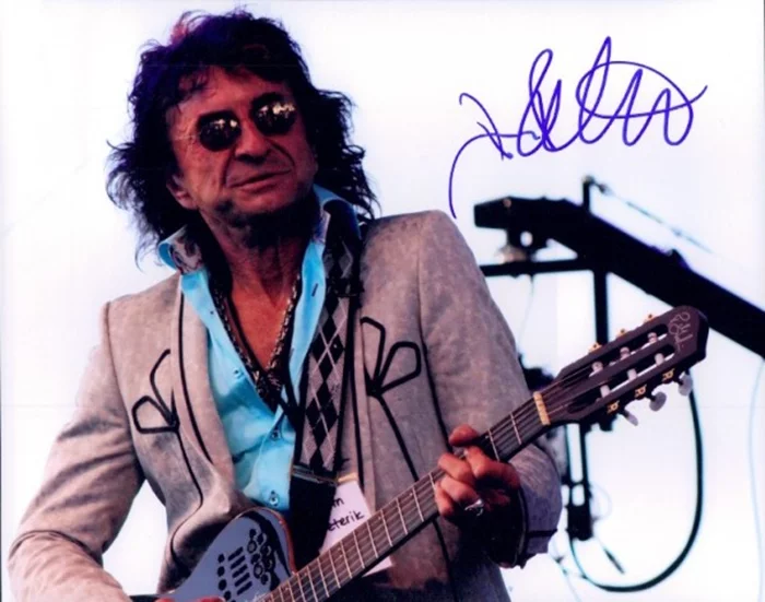 Jim  Peterik autograph