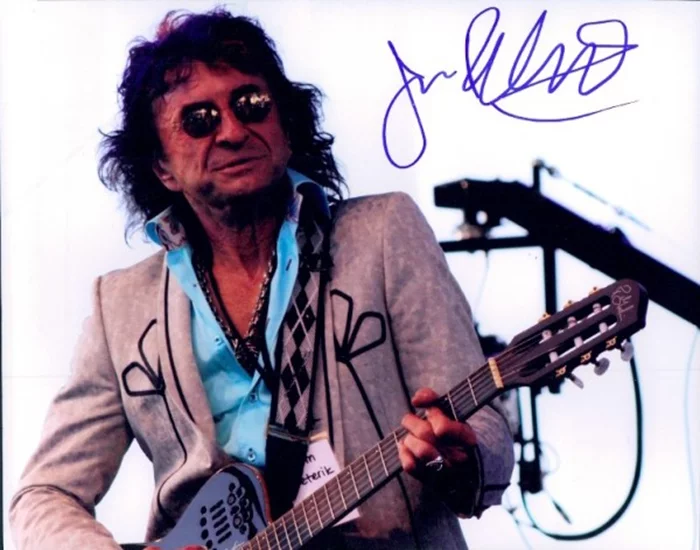 Jim  Peterik autograph