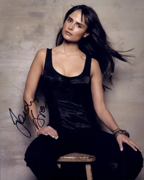Jordana Brewster autograph