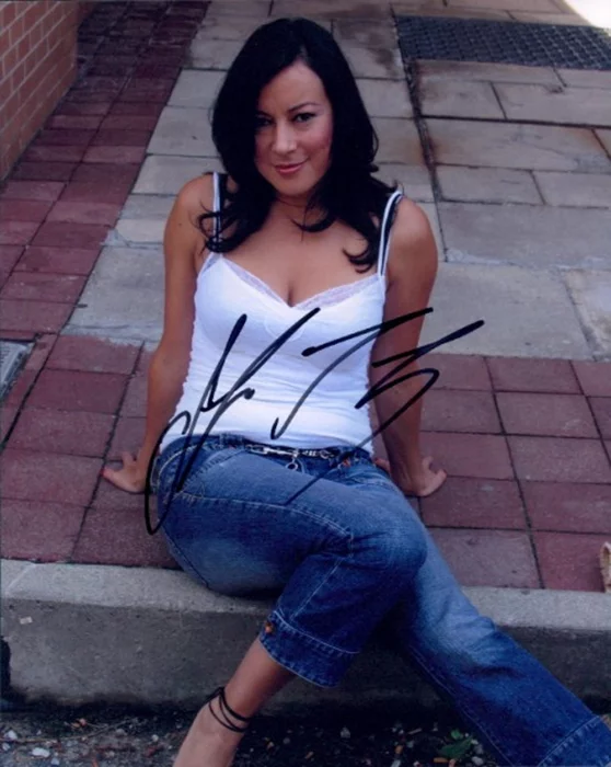 Jennifer Tilly autograph