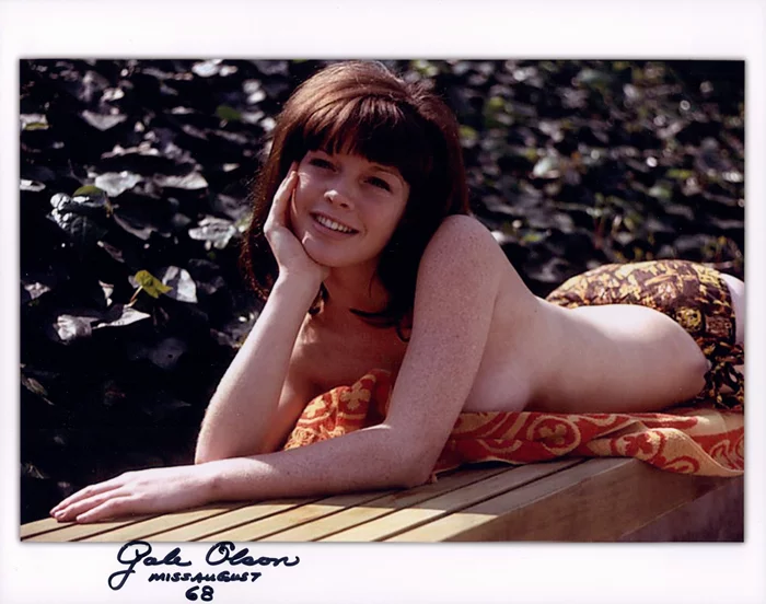 Gale Olson autograph