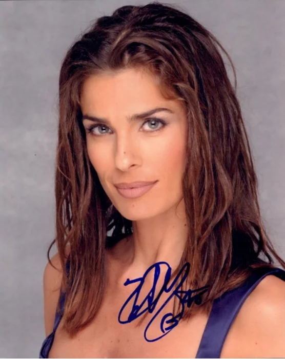 Kristian Alfonso autograph