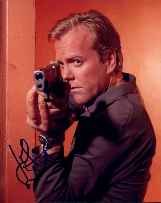 Kiefer Sutherland autograph