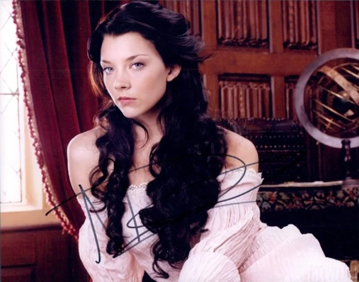 Natalie Dormer autograph