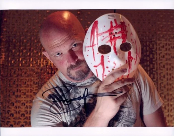 Todd Farmer autograph