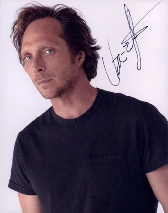 William Fichtner autograph