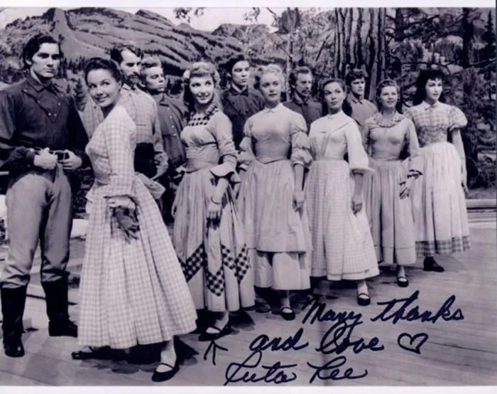 Ruta Lee autograph
