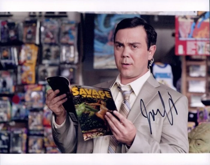 Joe Lo Truglio autograph