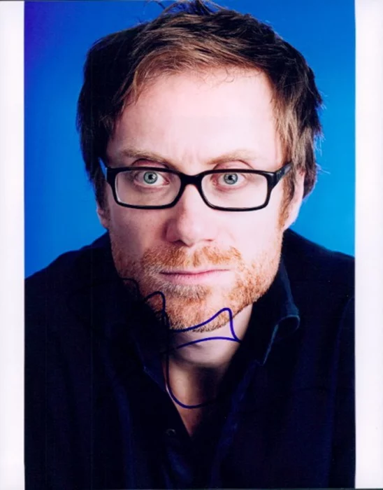Stephen Merchant autograph