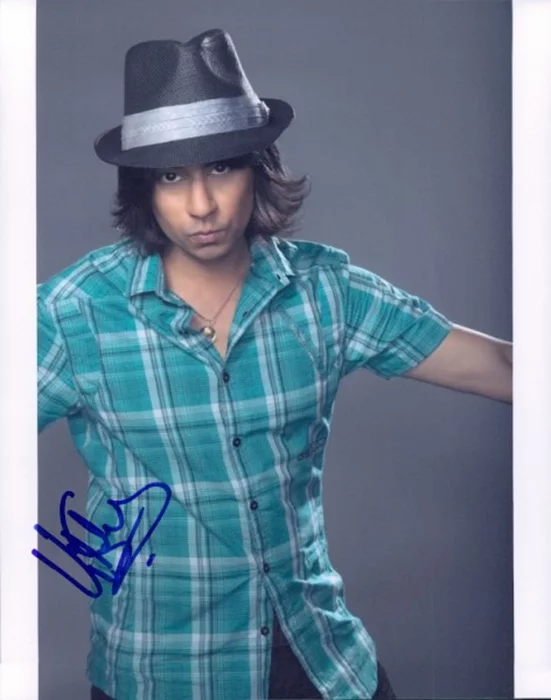 Vik Sahay autograph