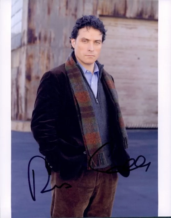 Rufus Sewell autograph