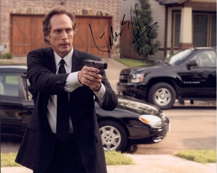William Fichtner autograph