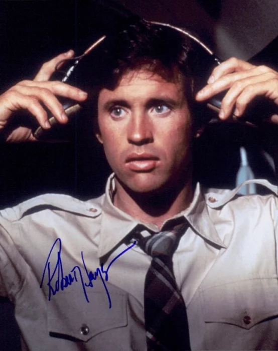 Robert Hays autograph