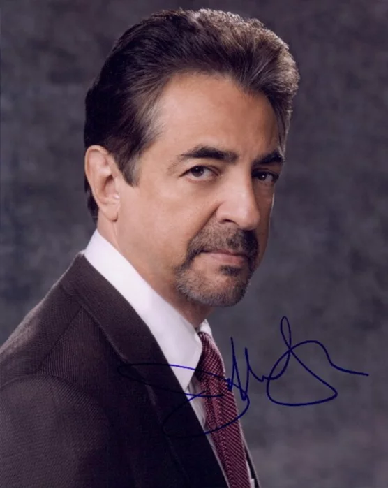 Joe Mantegna autograph