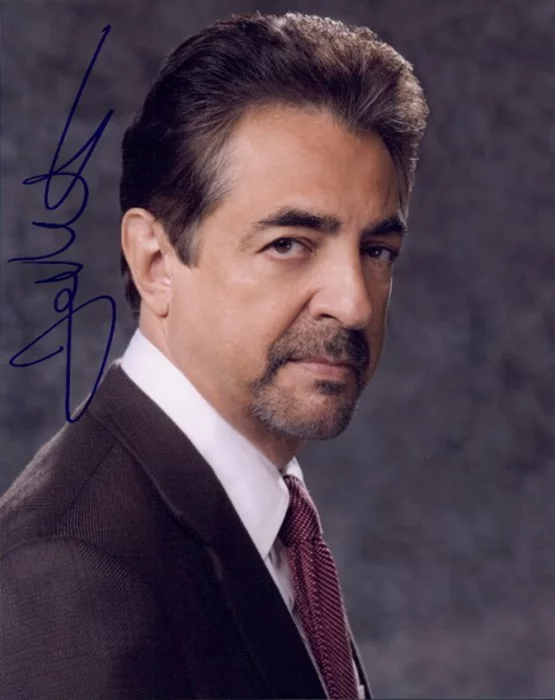 Joe Mantegna autograph