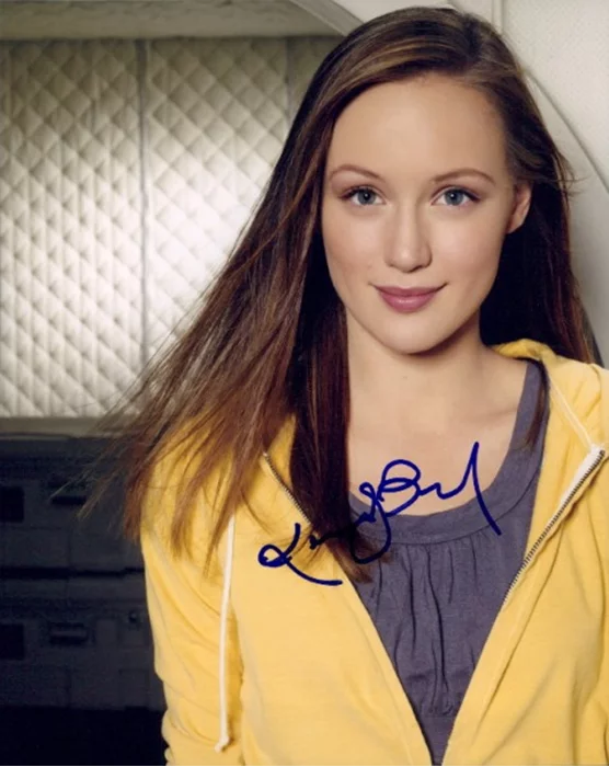 Kerry Bishe autograph