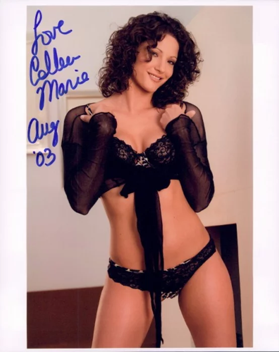 Colleen Marie autograph