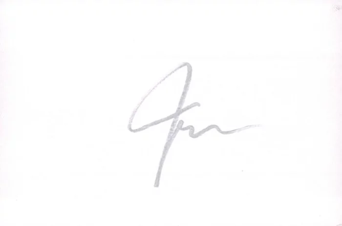 Joe Jonas autograph