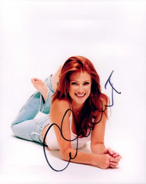 Angie Everhart autograph