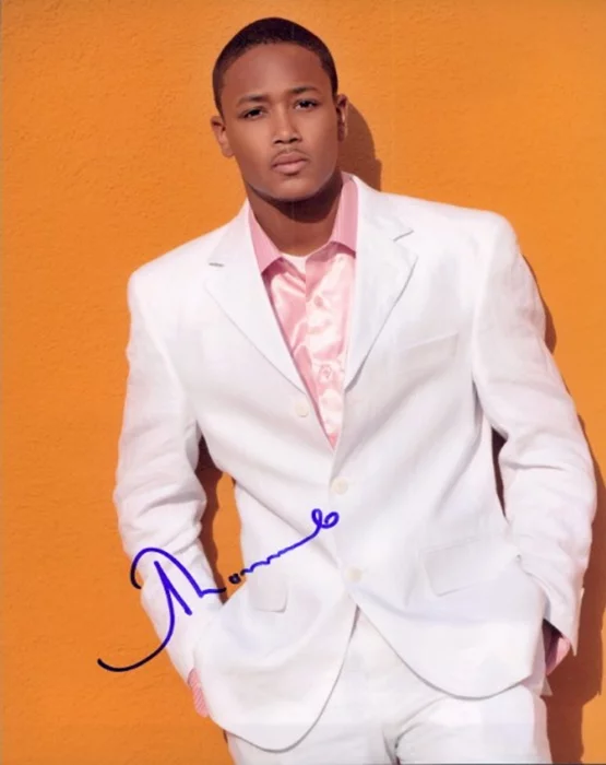 Romeo Miller autograph