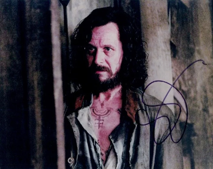Gary Oldman autograph