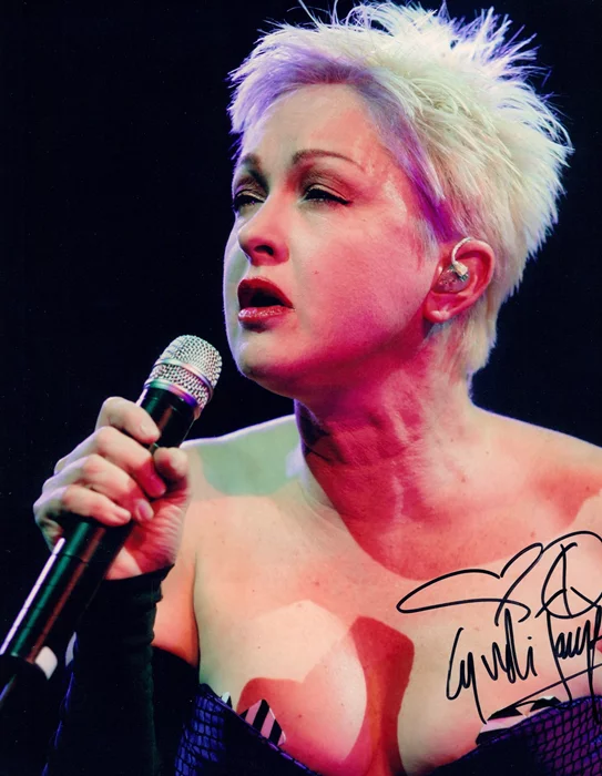 Cyndi Lauper autograph