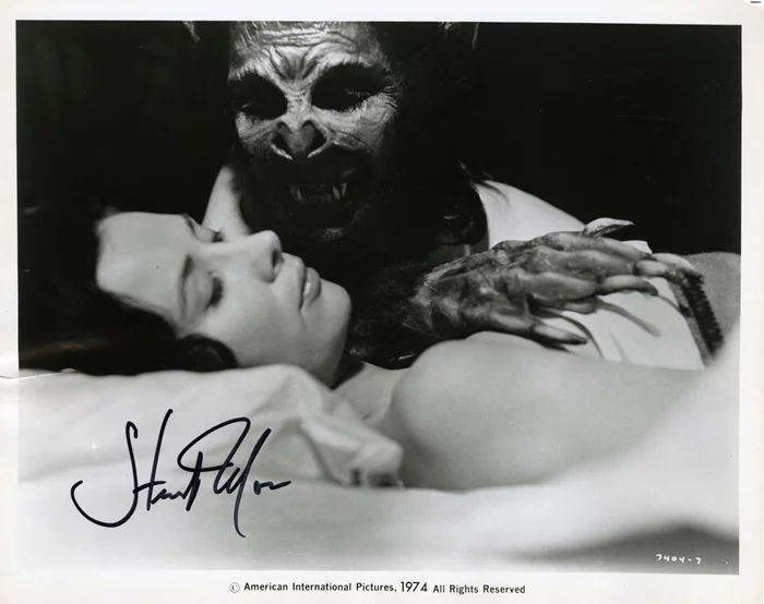 Stewart Moss autograph