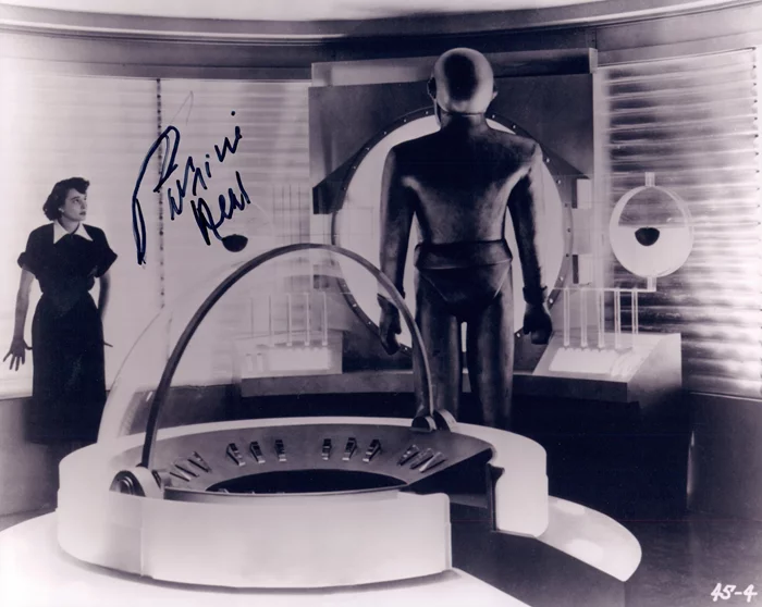 Patricia Neal autograph