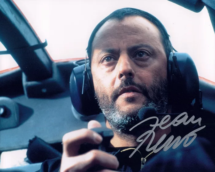 Jean Reno autograph
