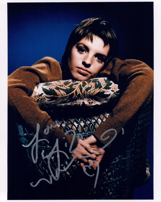 Liza Minnelli autograph