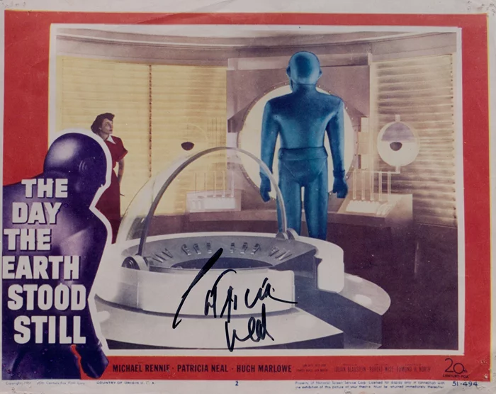 Patricia Neal autograph