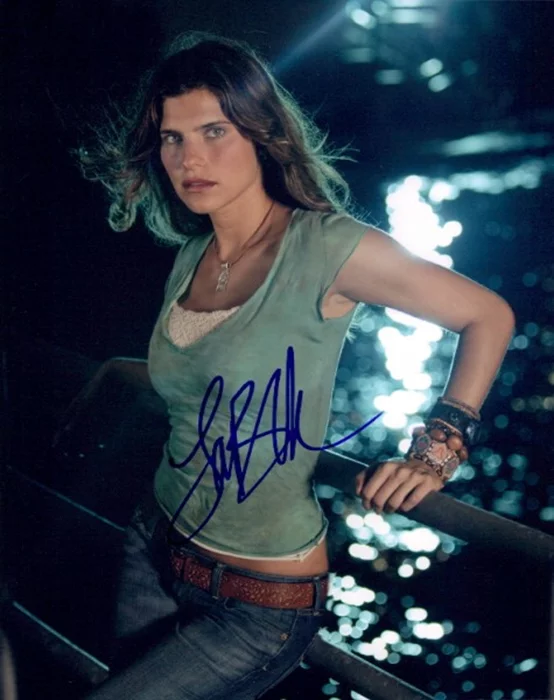 Lake Bell autograph