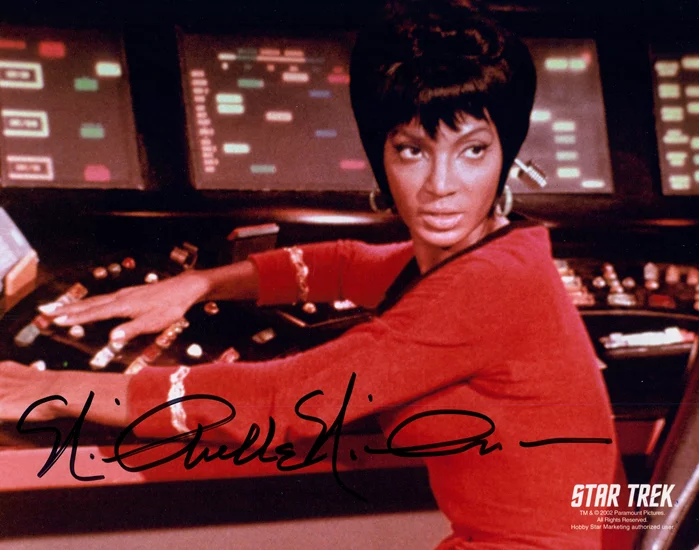 Nichelle Nichols autograph