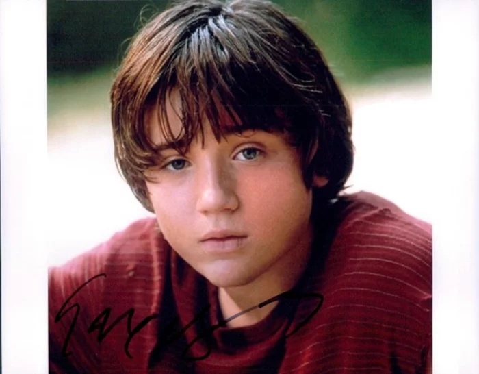 Trevor Morgan autograph