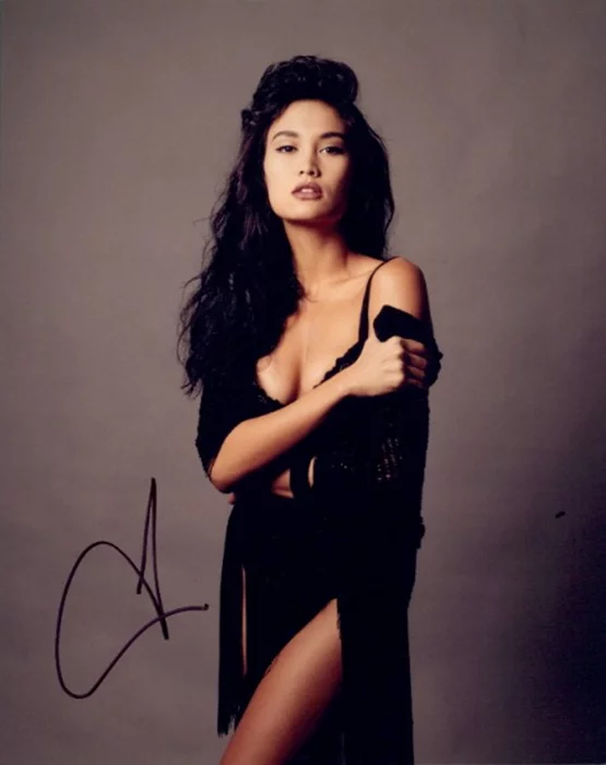 Tia Carrere autograph