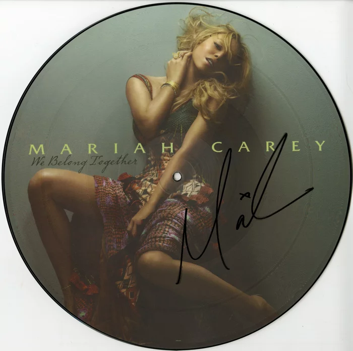 Mariah Carey autograph