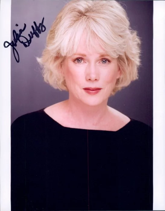 Julia Duffy autograph