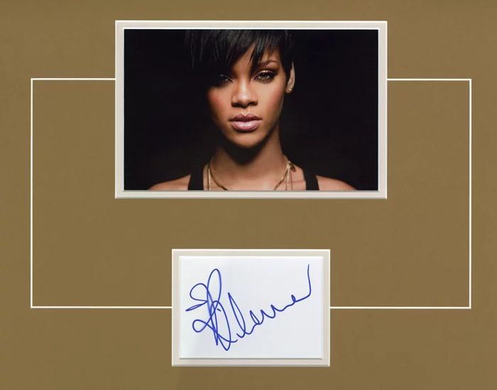 Rihanna autograph
