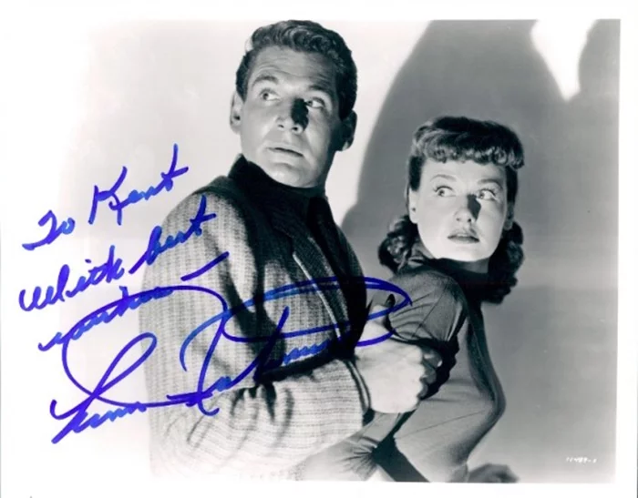 Ann Robinson autograph