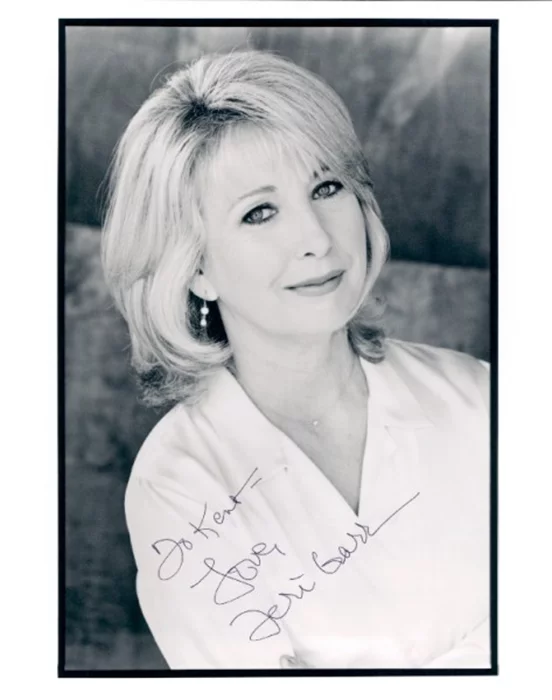 Teri Garr autograph