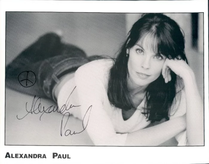Alexandra Paul autograph
