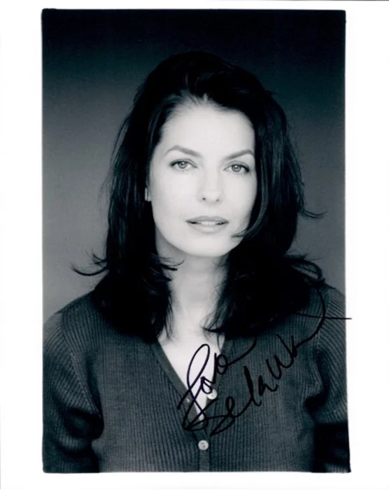 Sela Ward autograph