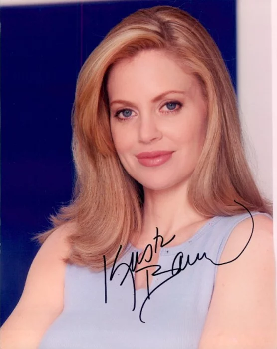 Kristin Bauer autograph