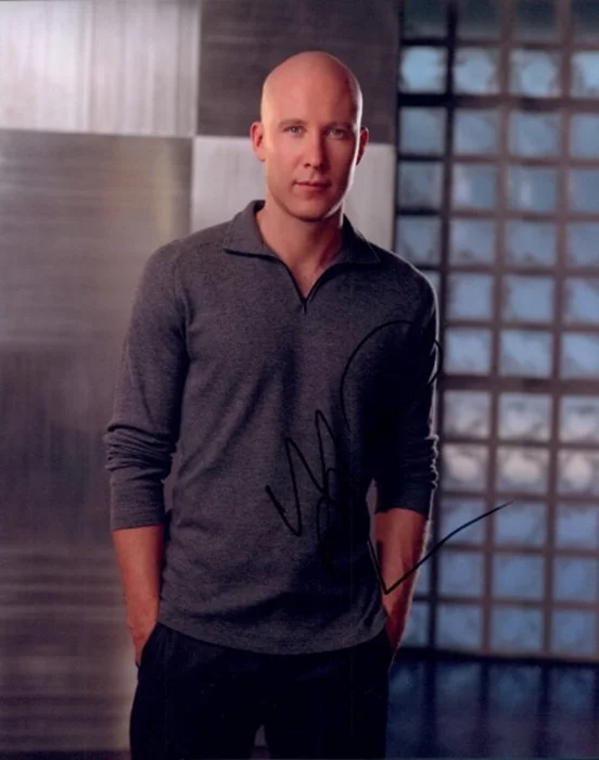 Michael Rosenbaum autograph