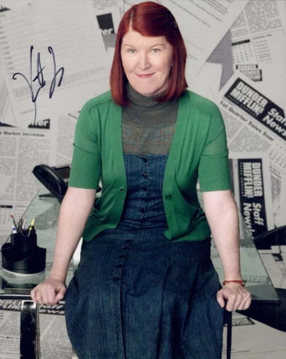 Kate Flannery autograph
