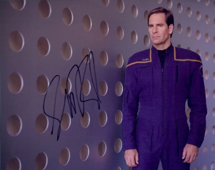 Scott Bakula autograph